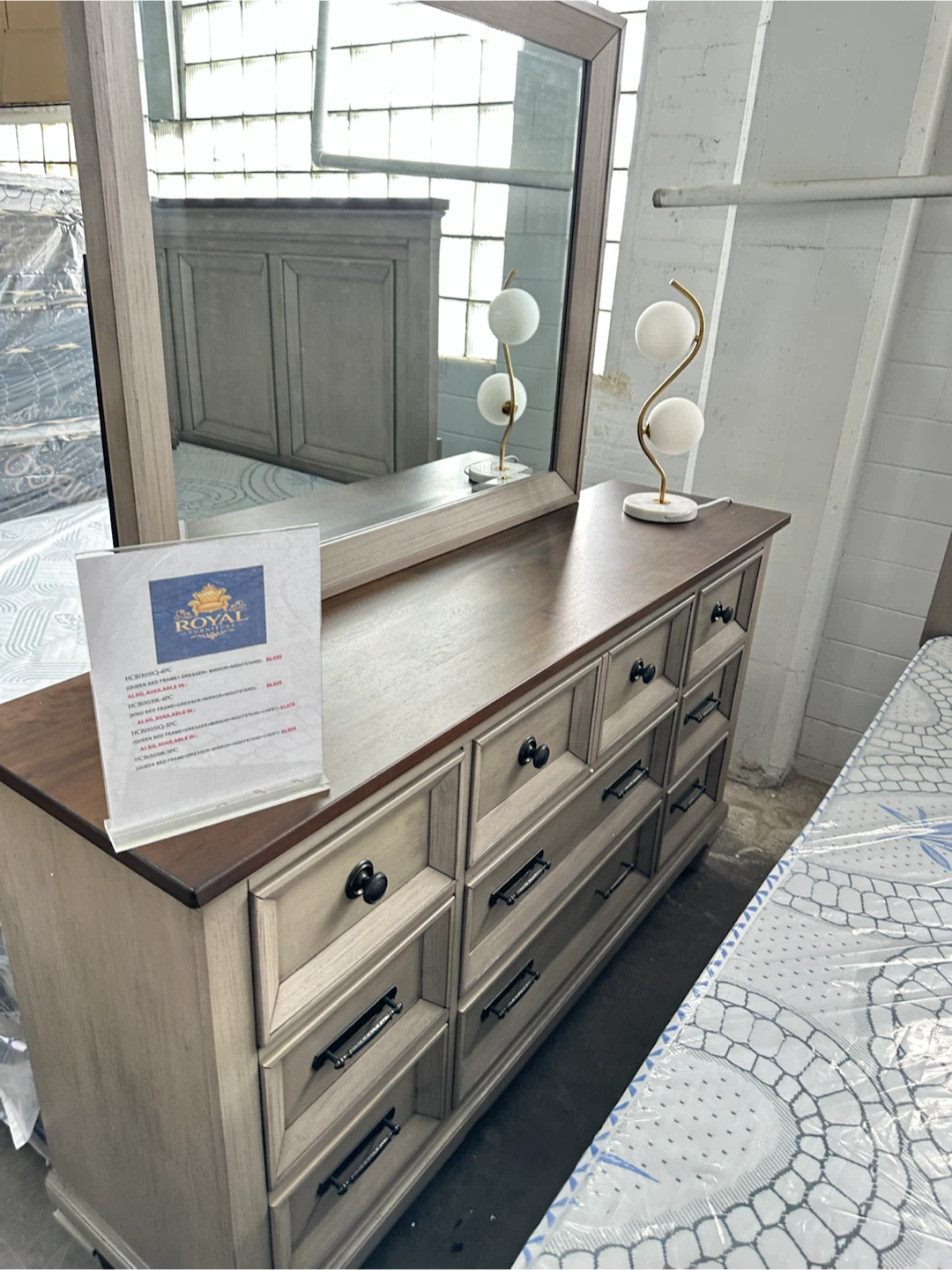 Royal Brand Bedroom Furniture Set - photo 3