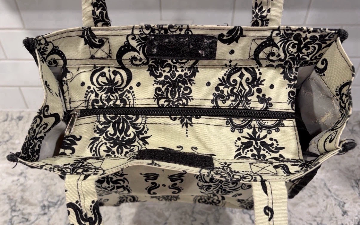 Women’s Cream and Black Damask Print Purse/Tote Bag - photo 3