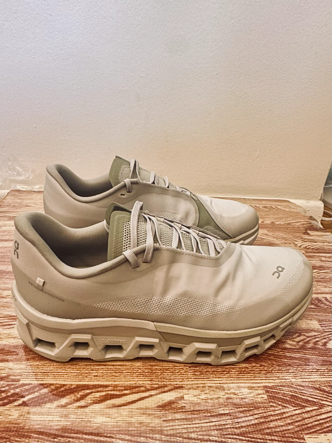 On cloud PAF Running Shoes US10.5 - photo 4