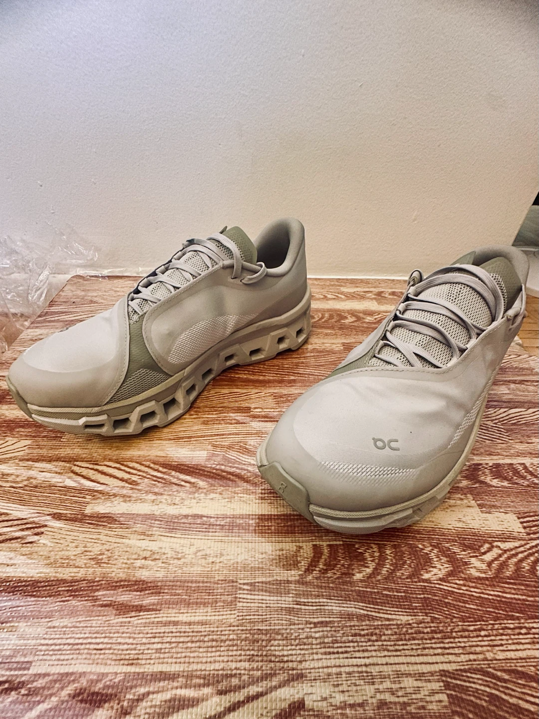 On cloud PAF Running Shoes US10.5 - photo 5
