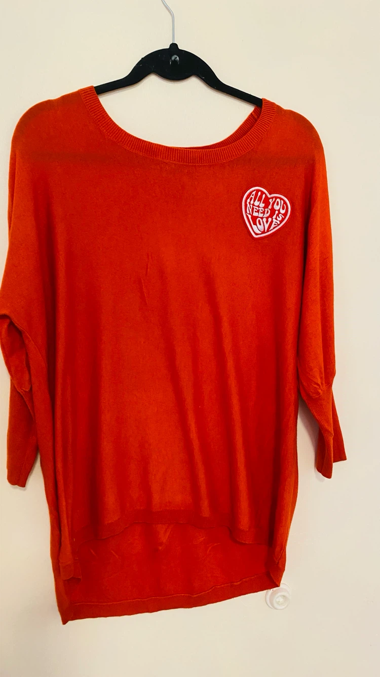 Cascade blues high low sweater size large