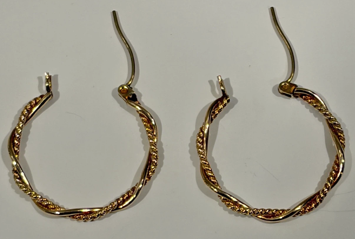 10K (Stamped) Gold Twisted Rope/ Textured Swirl Hoop Earrings - photo 2