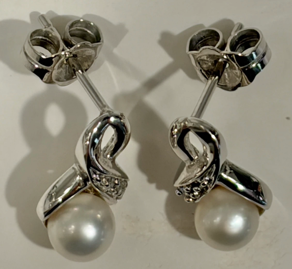 10K (Stamped) White Gold Cultured Pearl & Pavé Diamond Earrings - photo 3