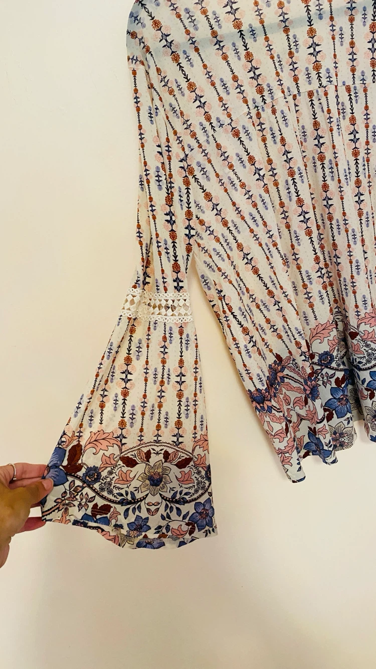 Style and company bell sleeve top size xl - photo 2