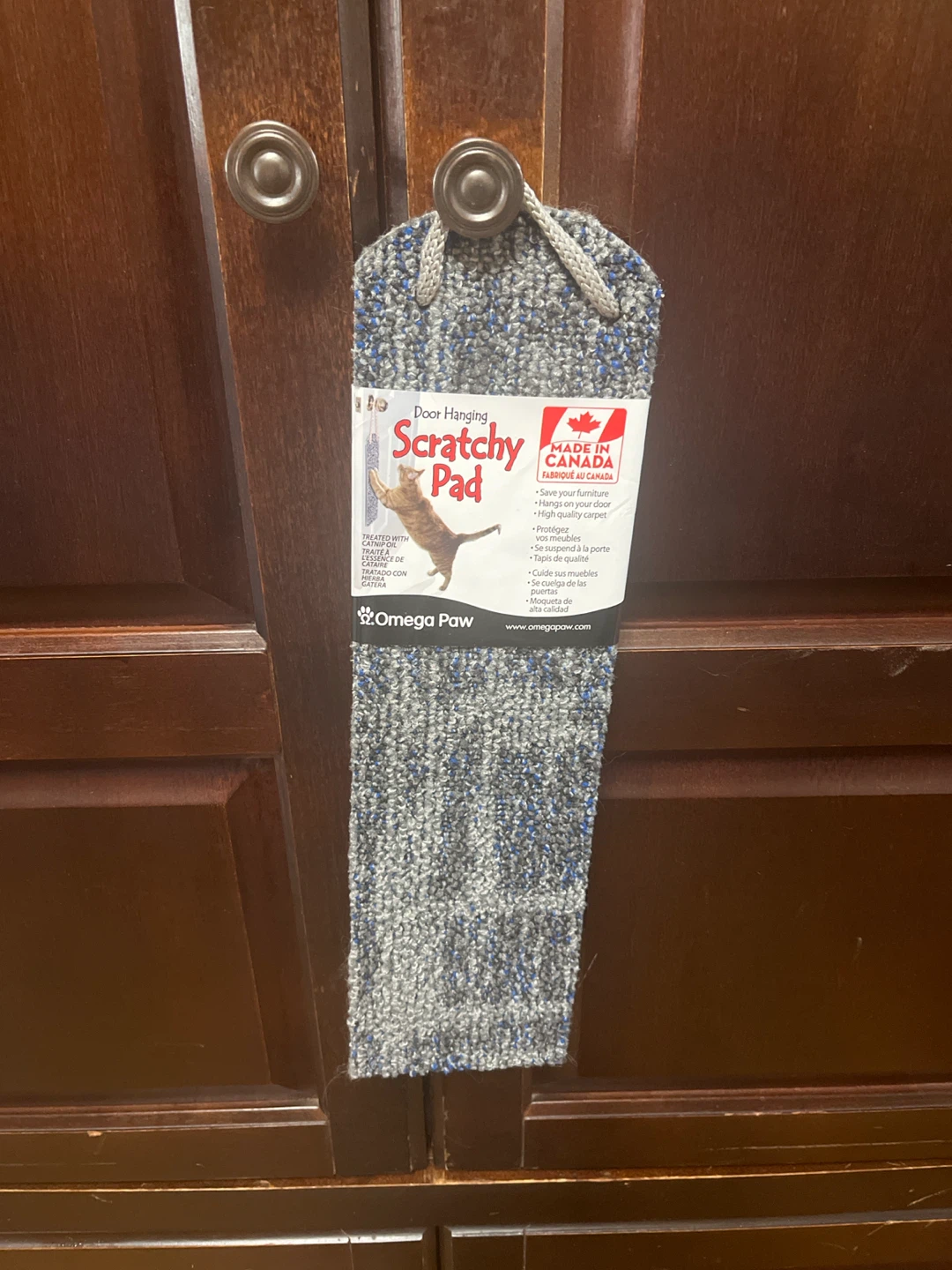 NEW Omega Paw Door Hanging Scratchy Pad