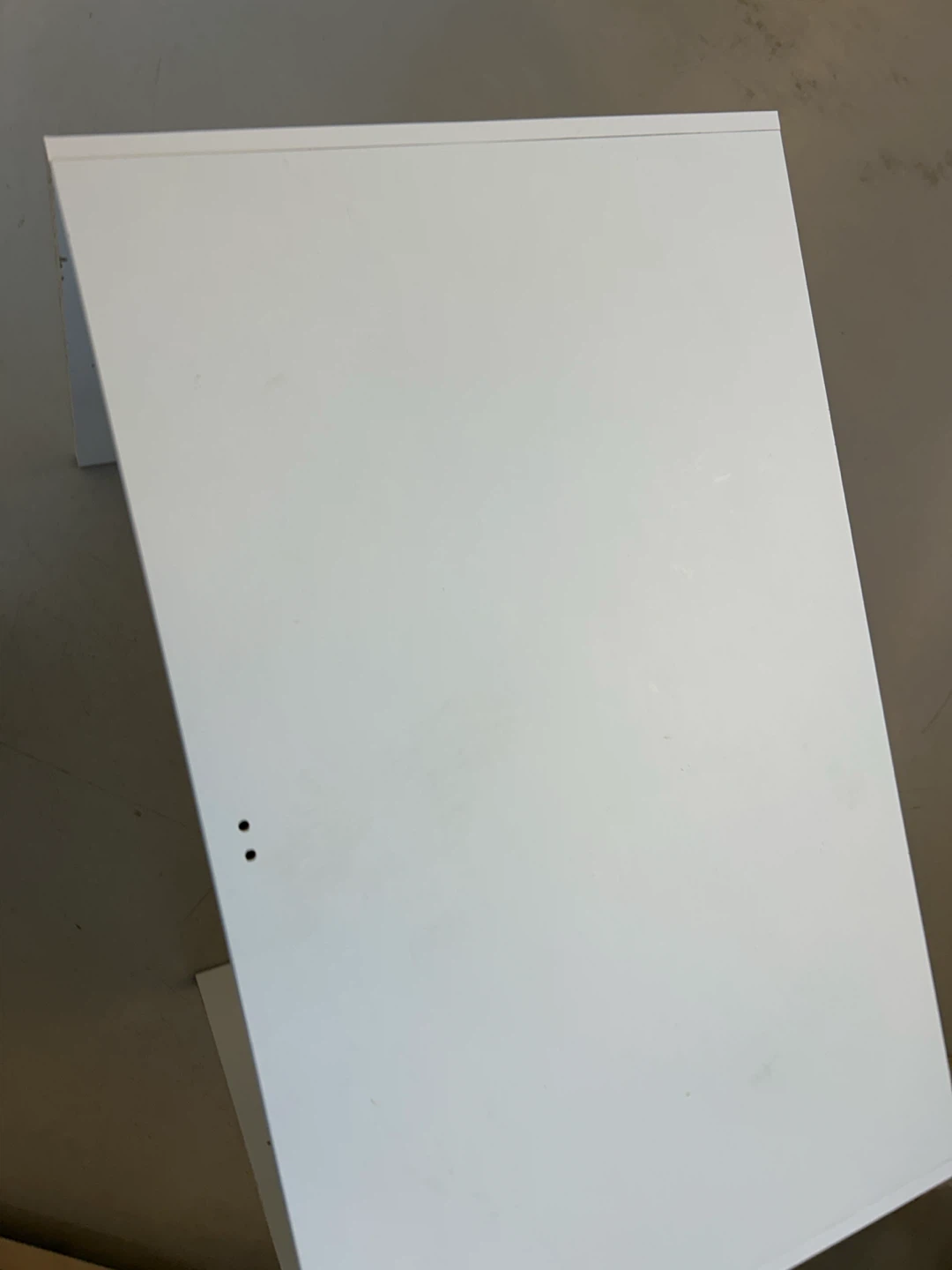 A table - photo 3