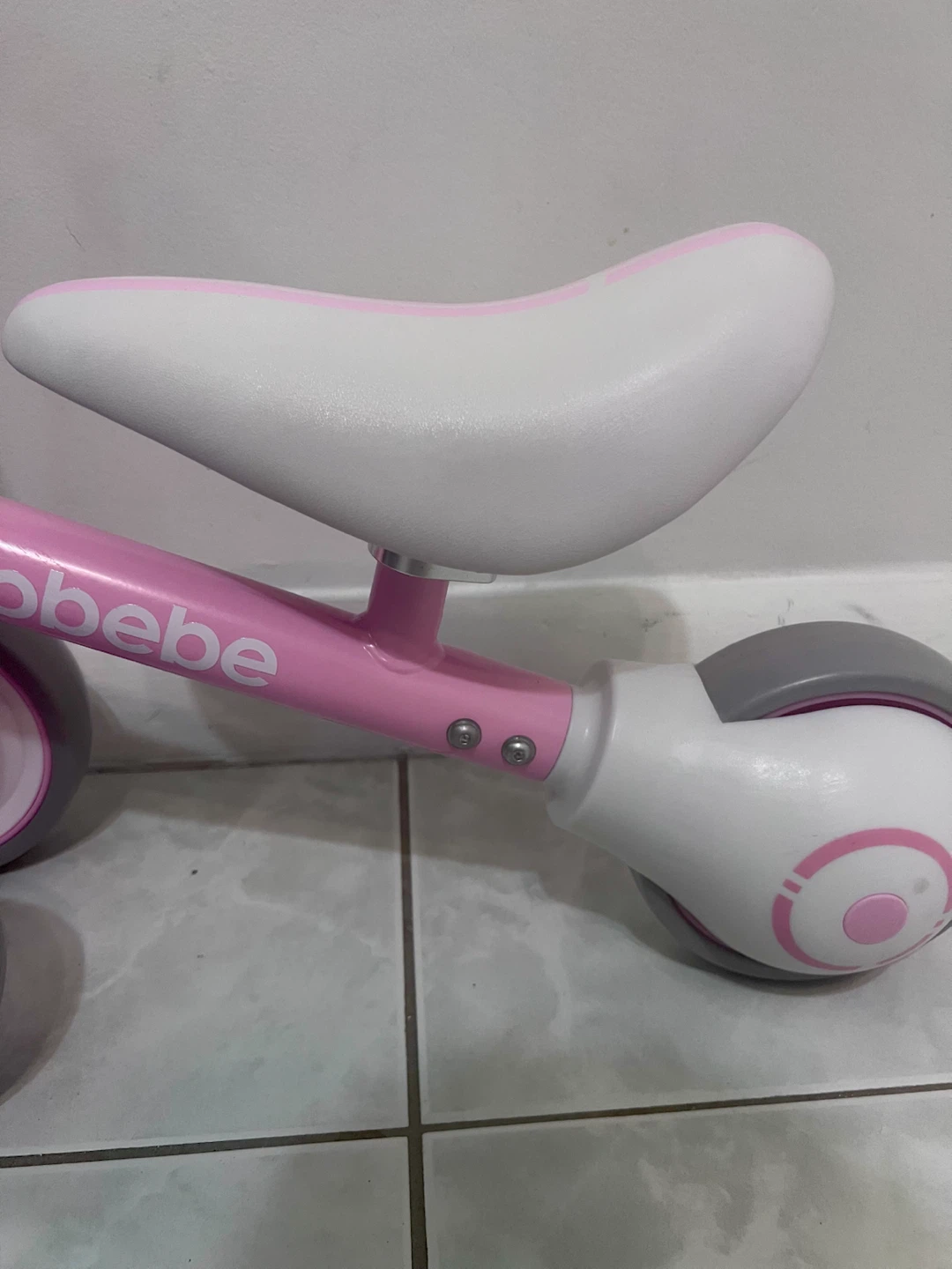 Allobebe Toddler Balance Bike – Pink & White – Like New - photo 2