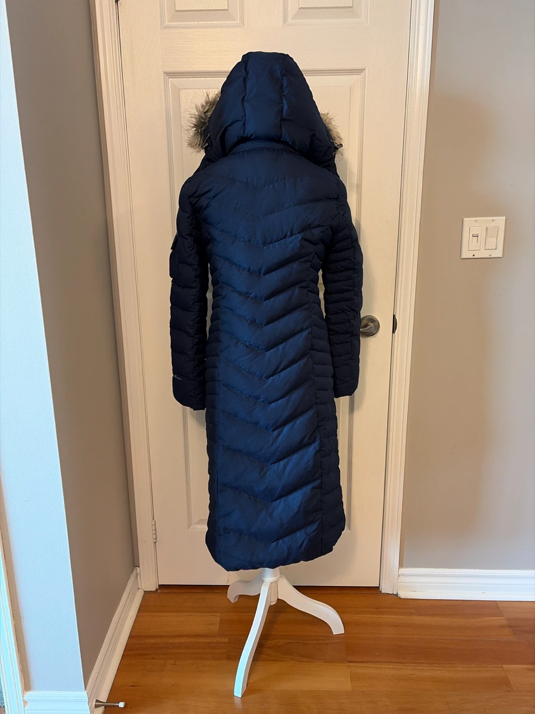 Eddie Bauer Women's Long Down Parka Jacket - photo 2