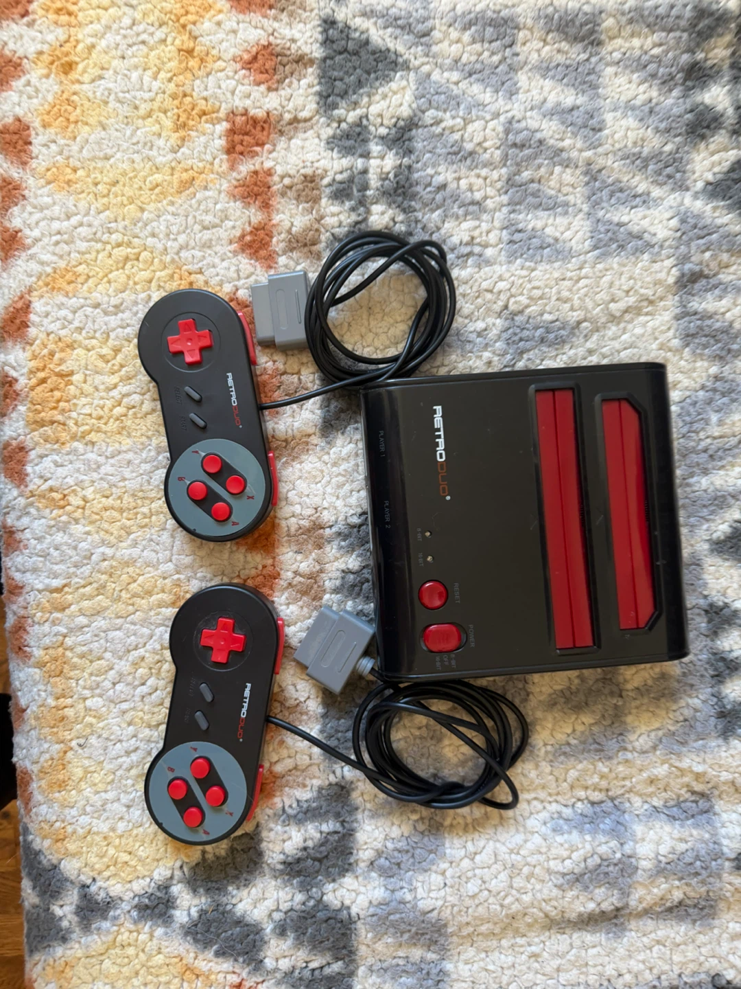 RetroBit Retro Entertainment System Console with 2 Controllers