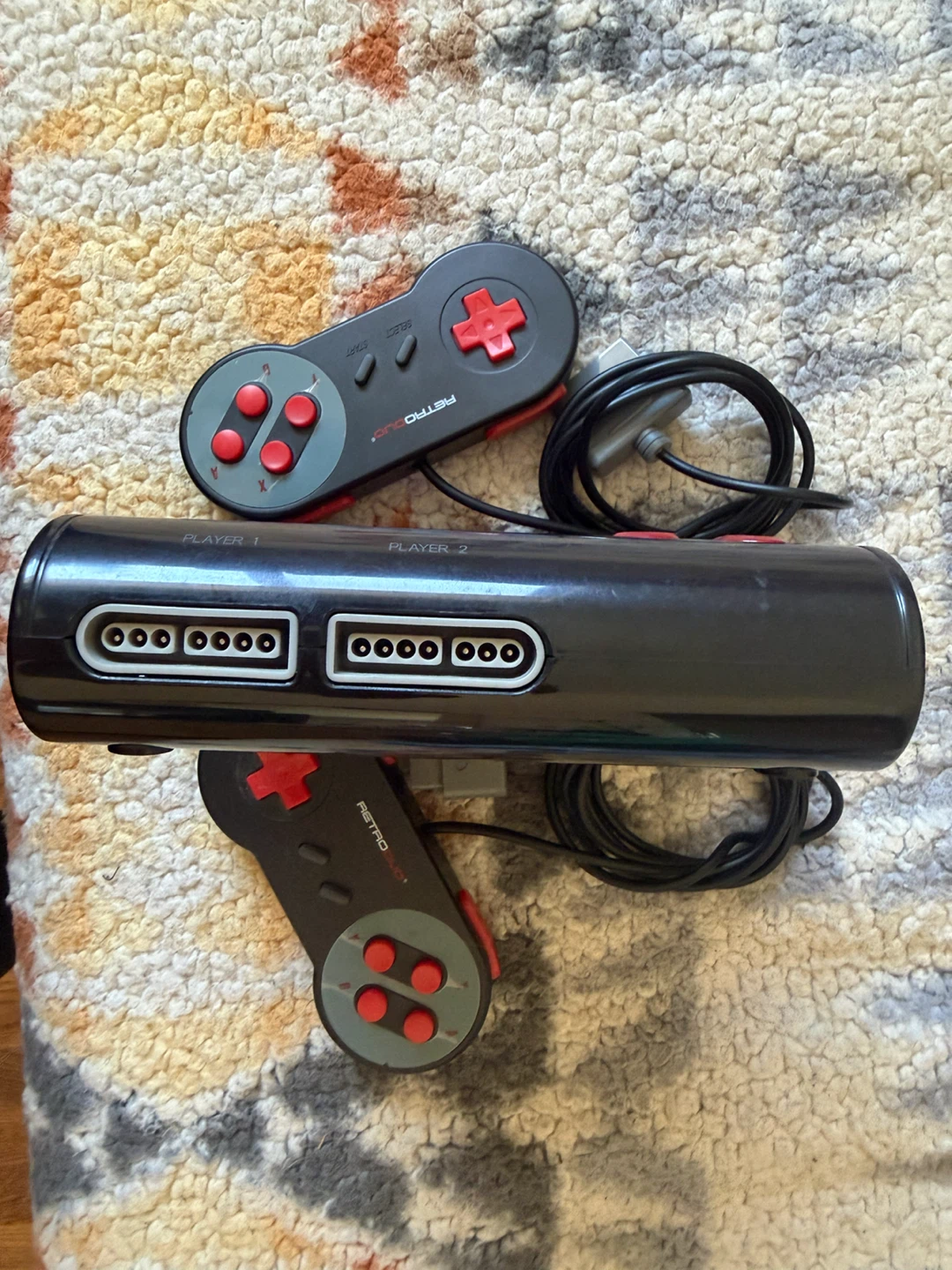 RetroBit Retro Entertainment System Console with 2 Controllers - photo 3