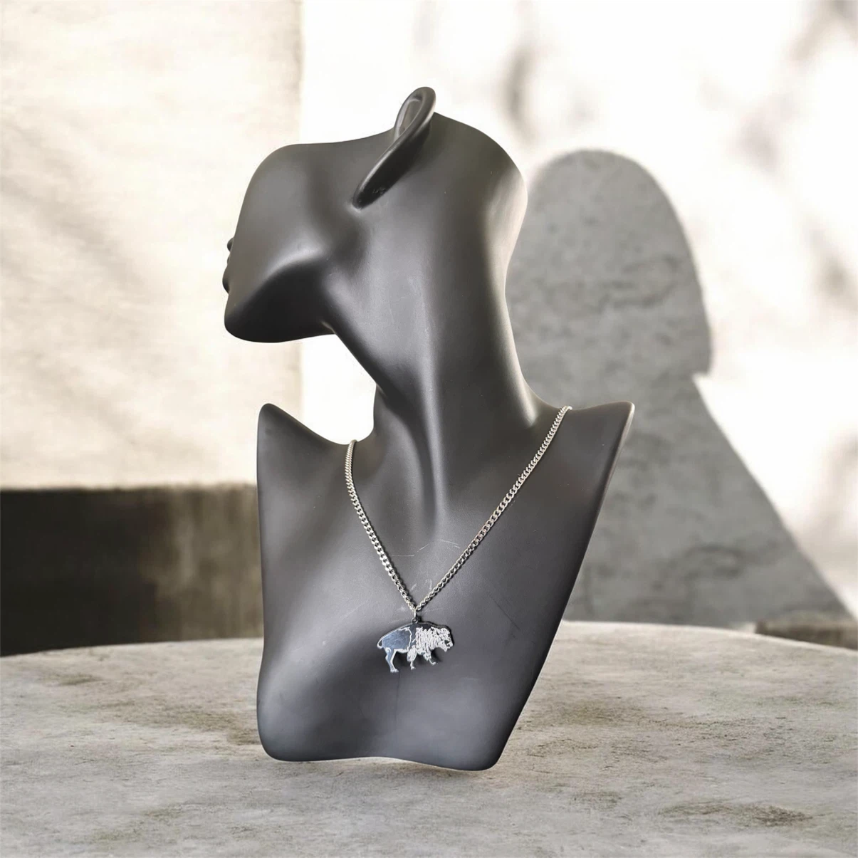 Unisex Bison Pendant Necklace - photo 2