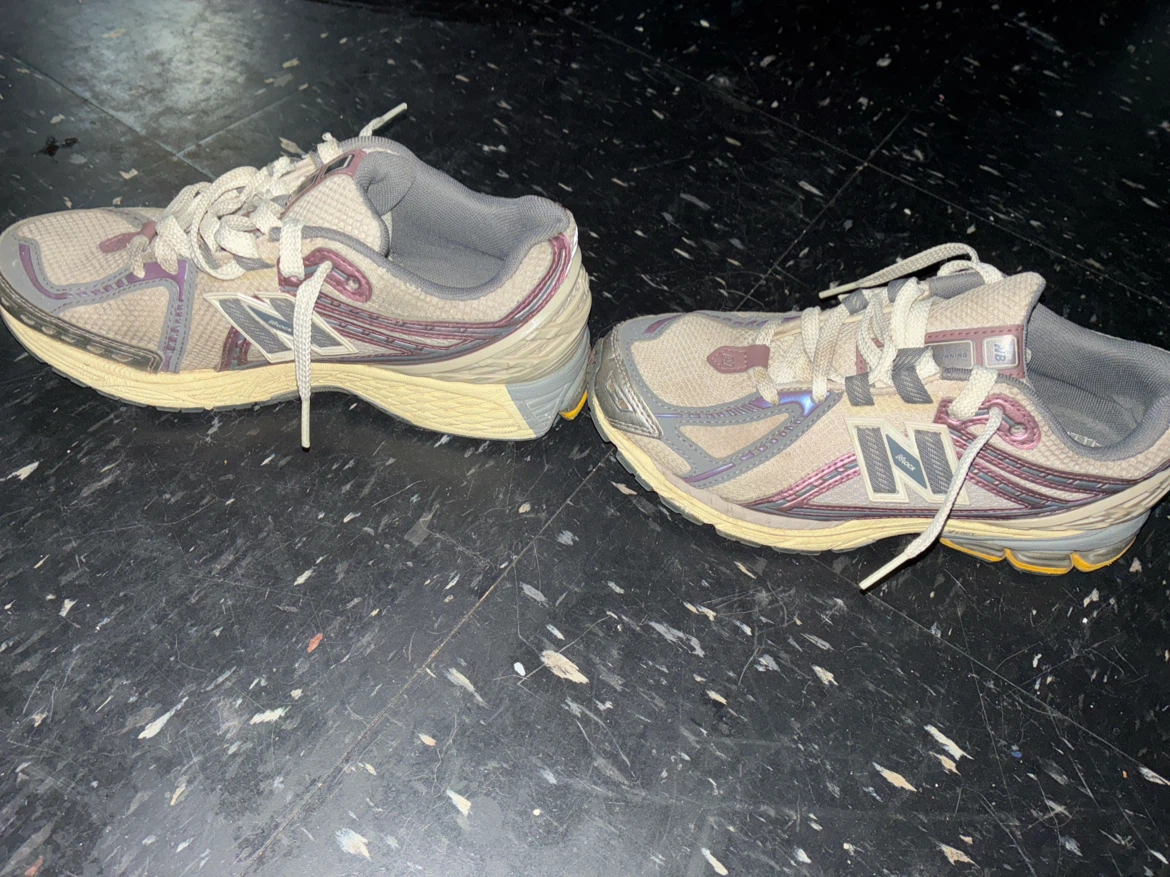 New Balance Sneakers - photo 2