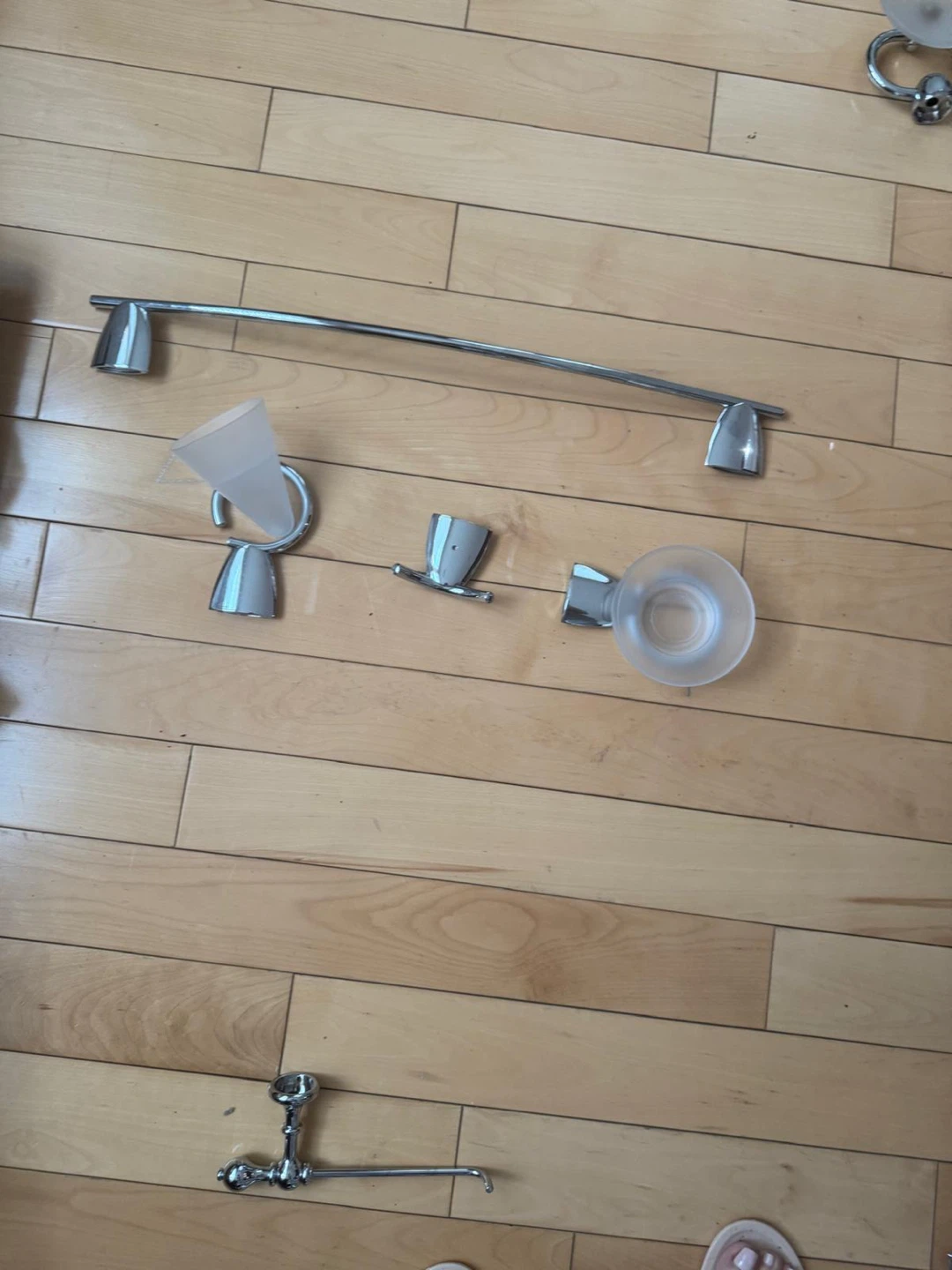 Chrome Bathroom Accessory Set - photo 3