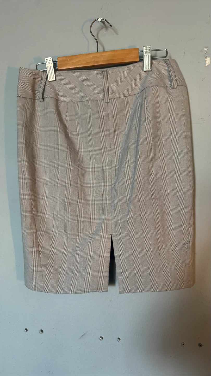 Plaid Pencil Skirt - photo 4
