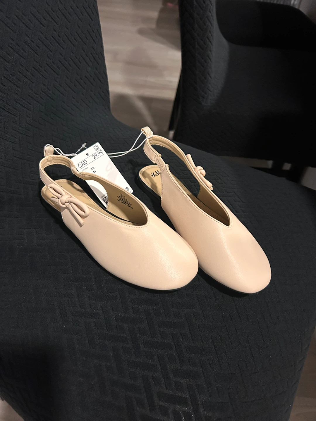H&M Ballet Flats - Size 34 (US 2.5)