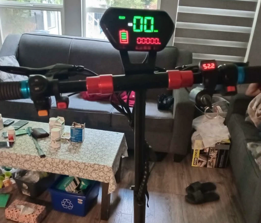 Zardton Electric Scooter - photo 3