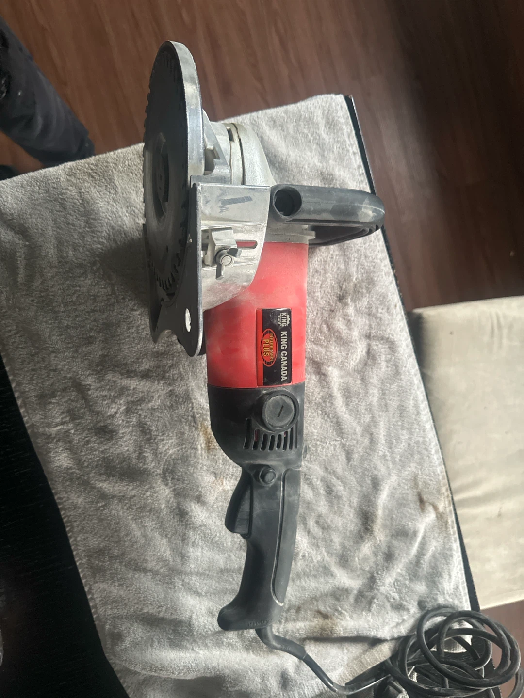 King Canada jamb & under cut saw - photo 2