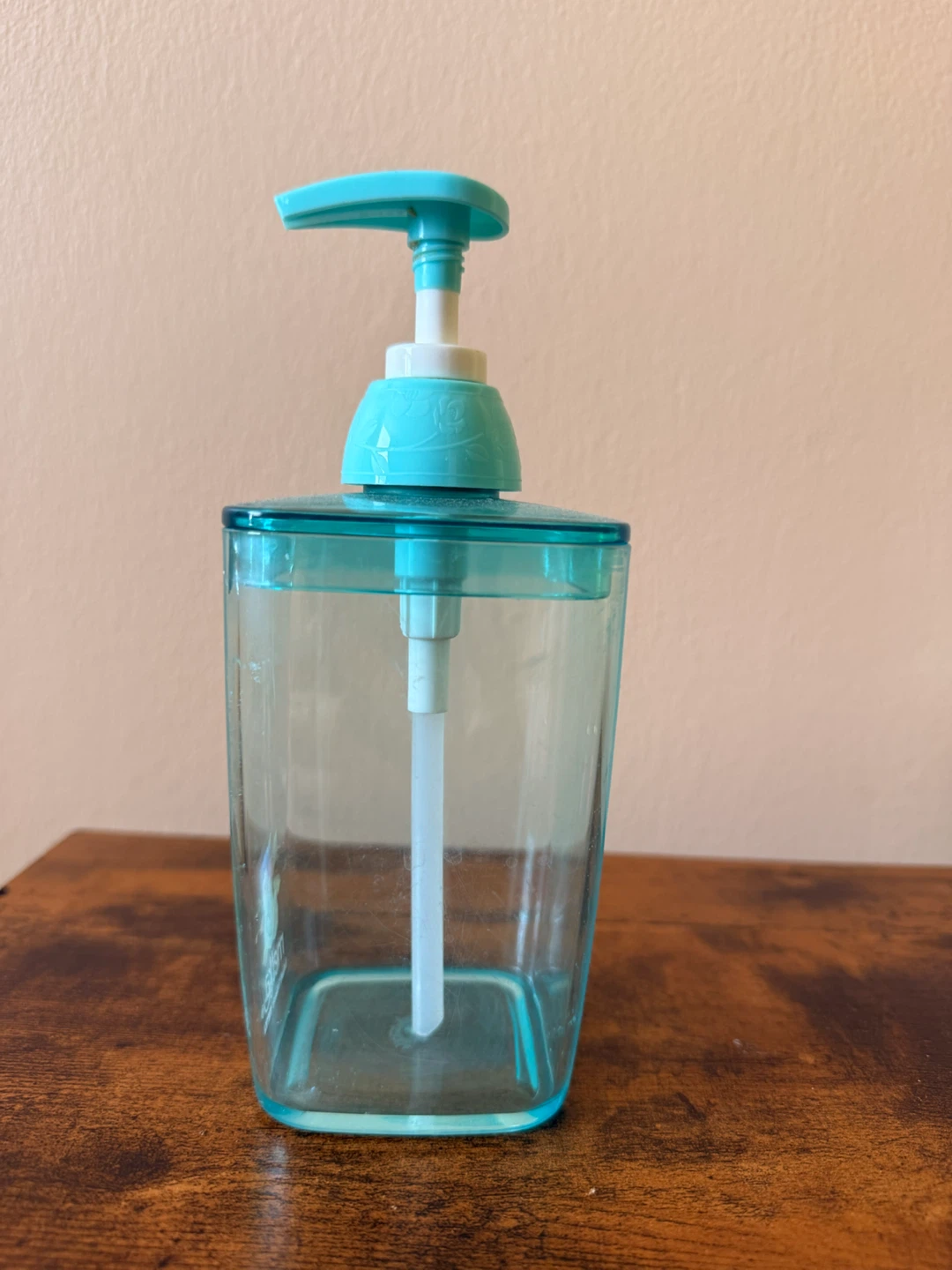 Soap Dispenser - photo 2