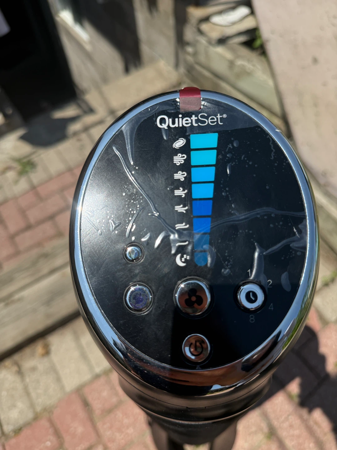 Amazon Basics QuietSet Tower Fan - photo 2