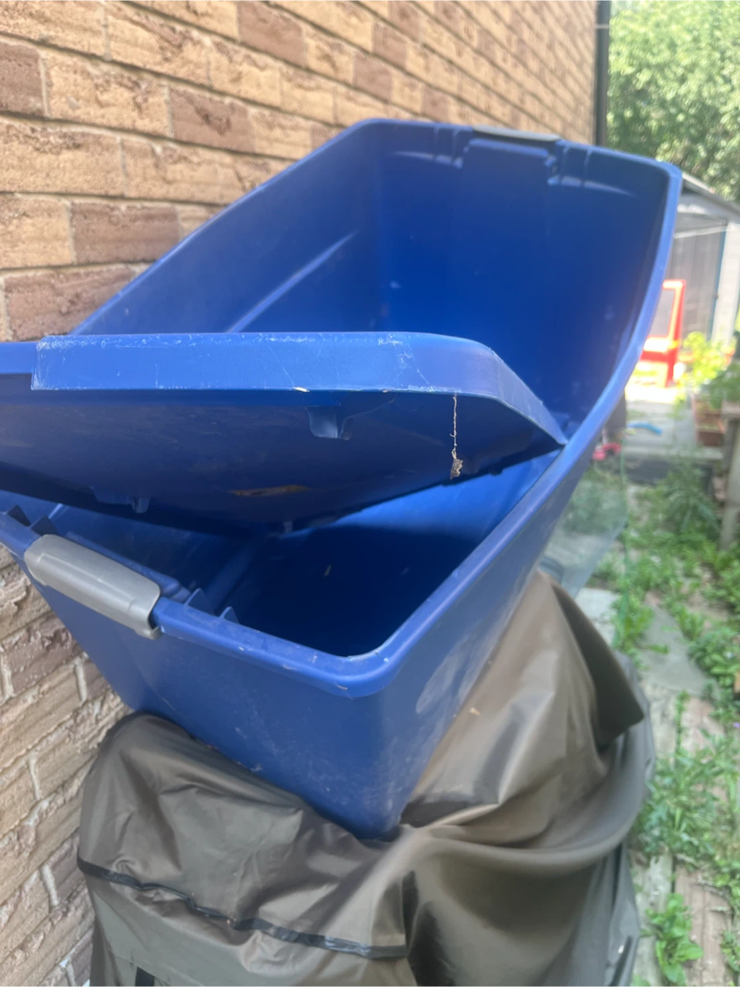 Sterilite Blue Storage Bin 45 Gal