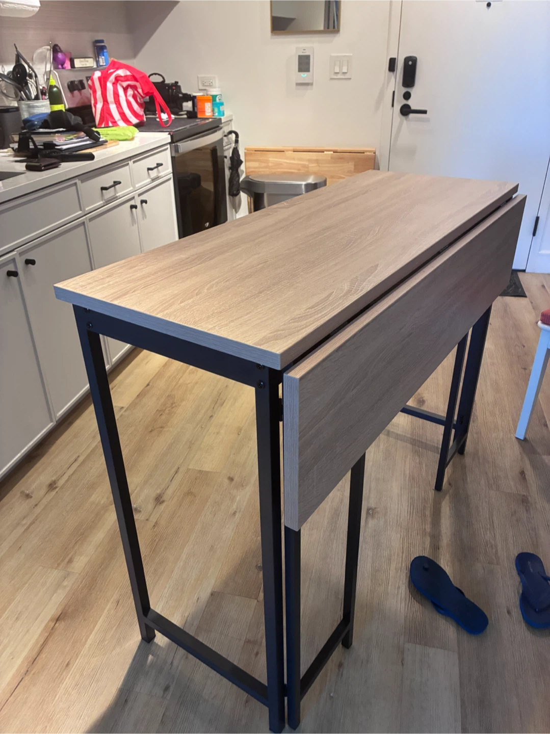 Drop-leaf Console Table with Wood Finish - photo 2