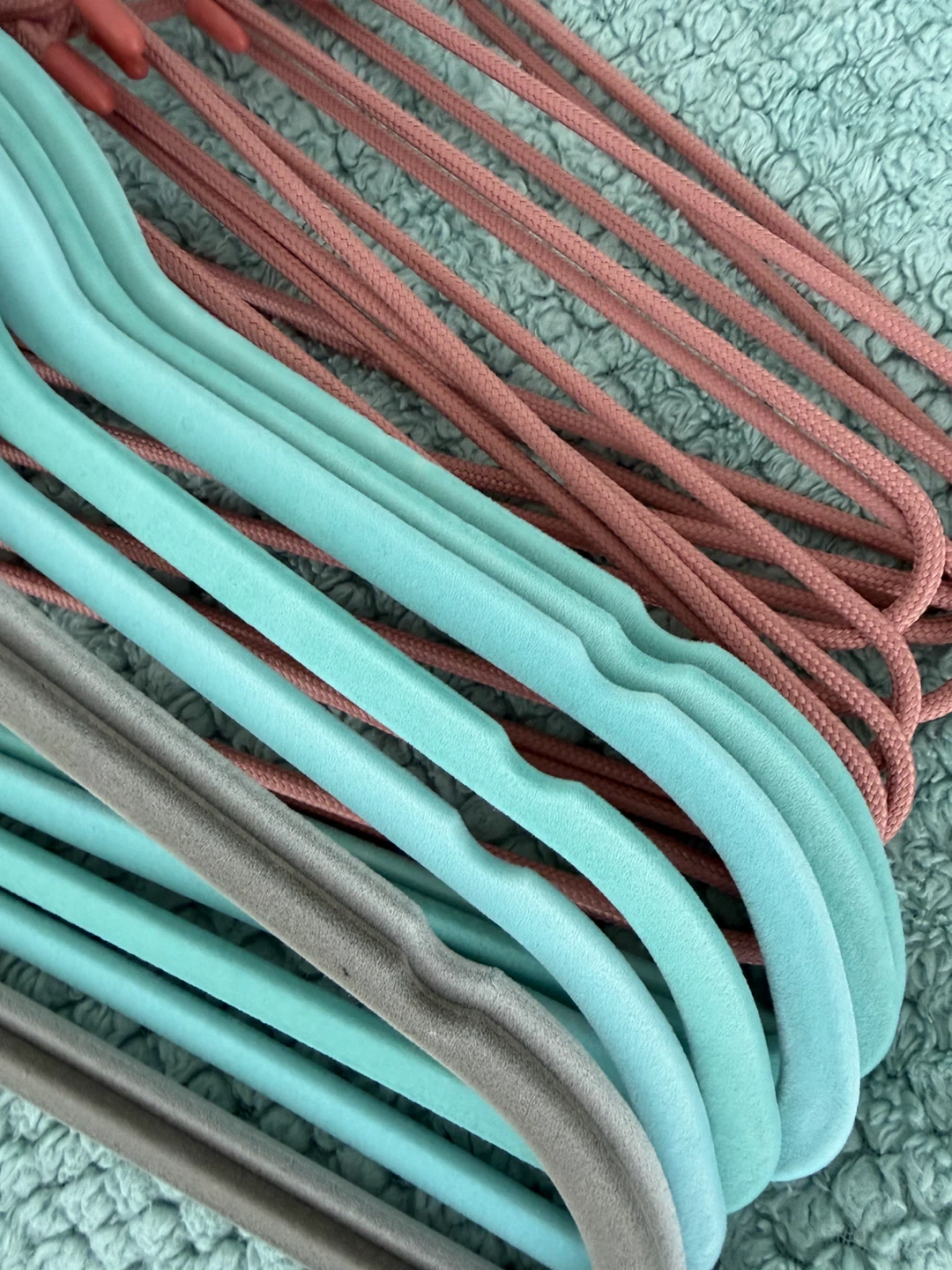 Velvet and Rope Clothes Hangers(total 27pieces) - photo 2