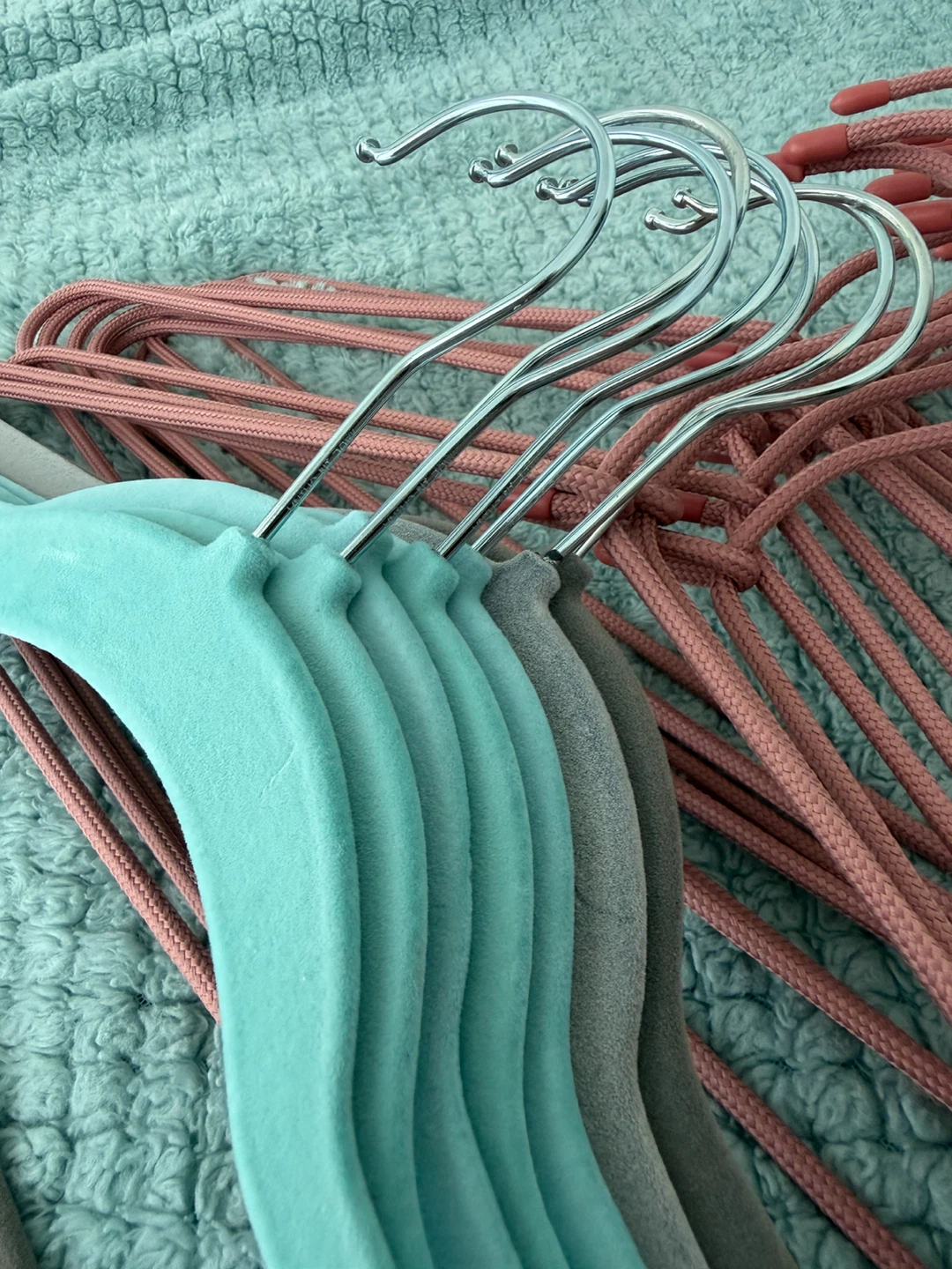 Velvet and Rope Clothes Hangers(total 27pieces) - photo 3