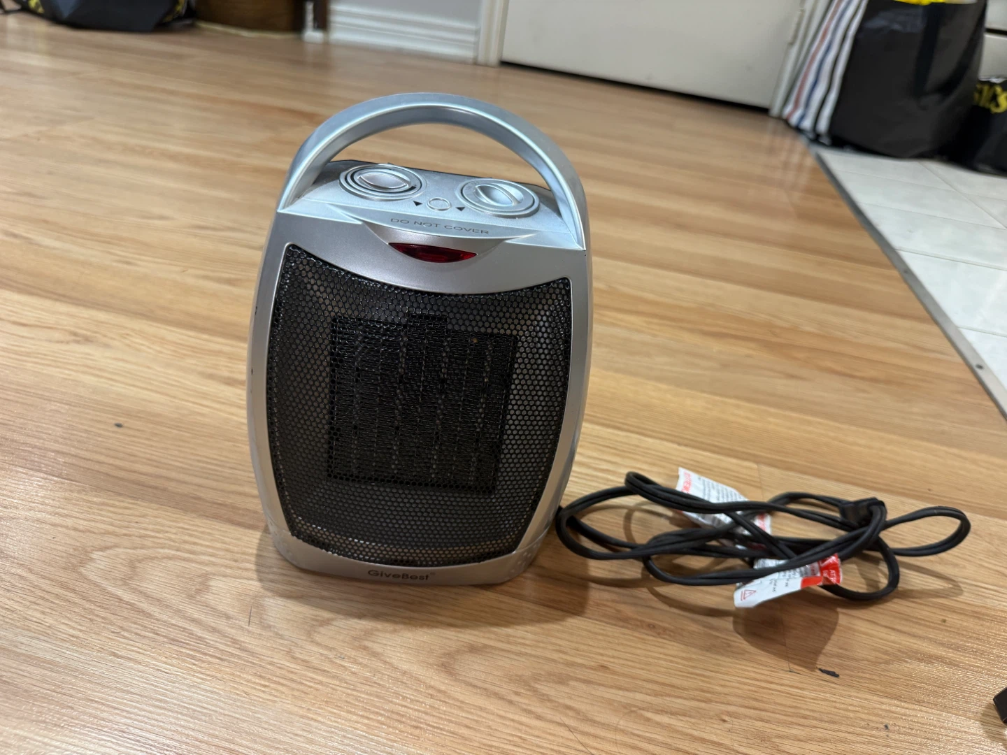GiveBest Portable Electric Heater - photo 3