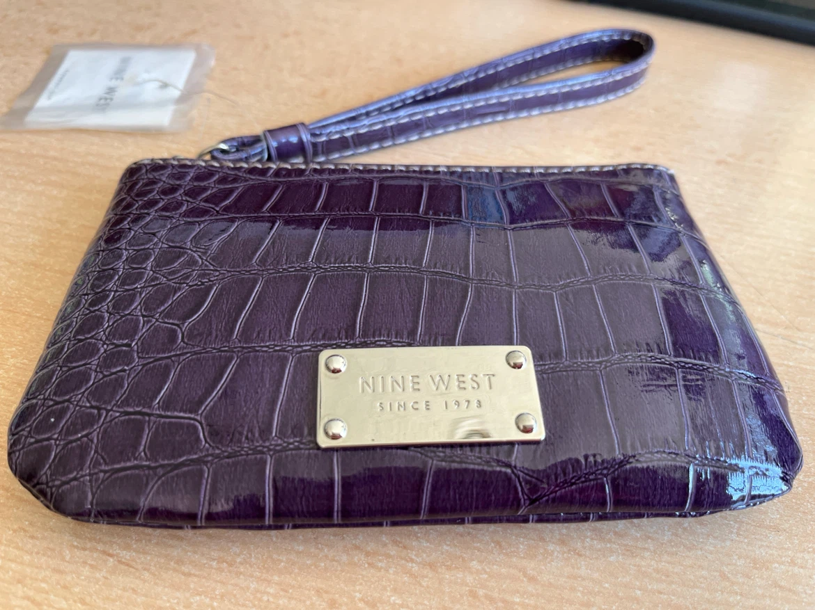 Nine West Purple Crocodile Wristlet - photo 2