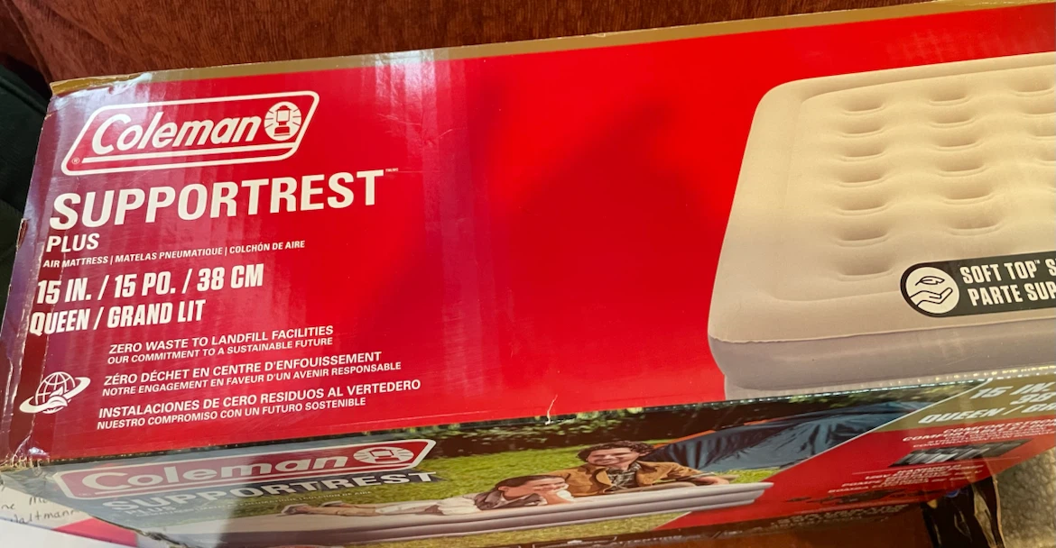 Air mattress queen size new in box - photo 2