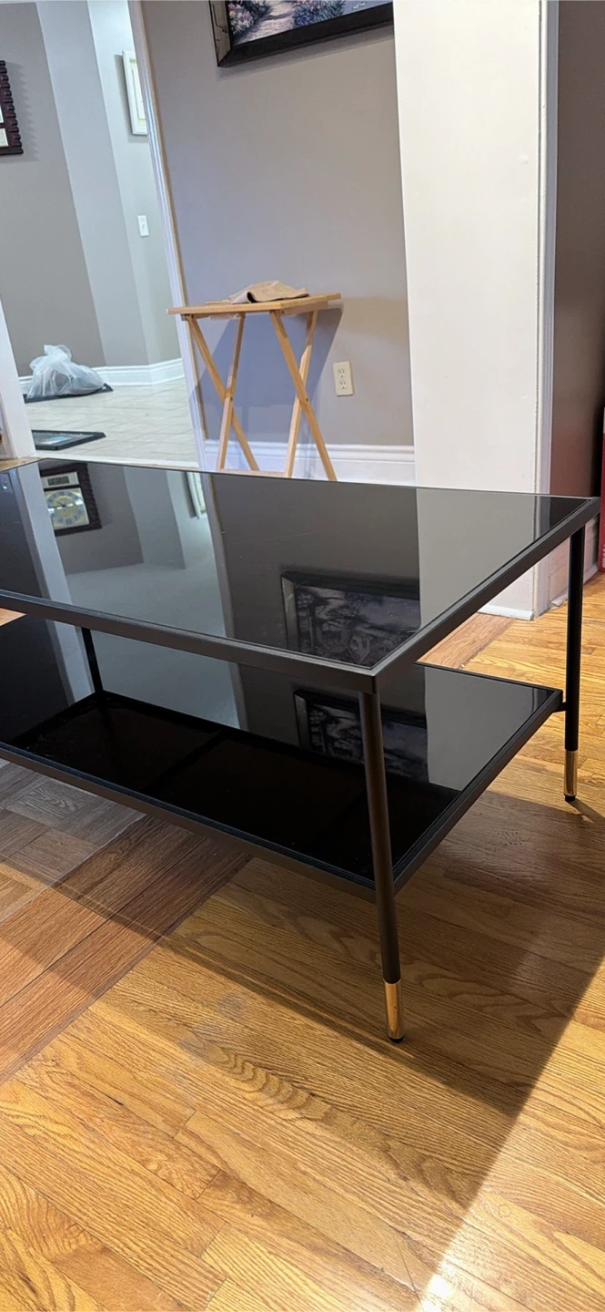 Moving sale !! Must sale !! Black Glass Coffee Table with Shelf - photo 2