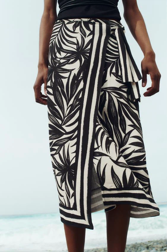 ZARA Black & White Tropical Print Wrap Skirt
