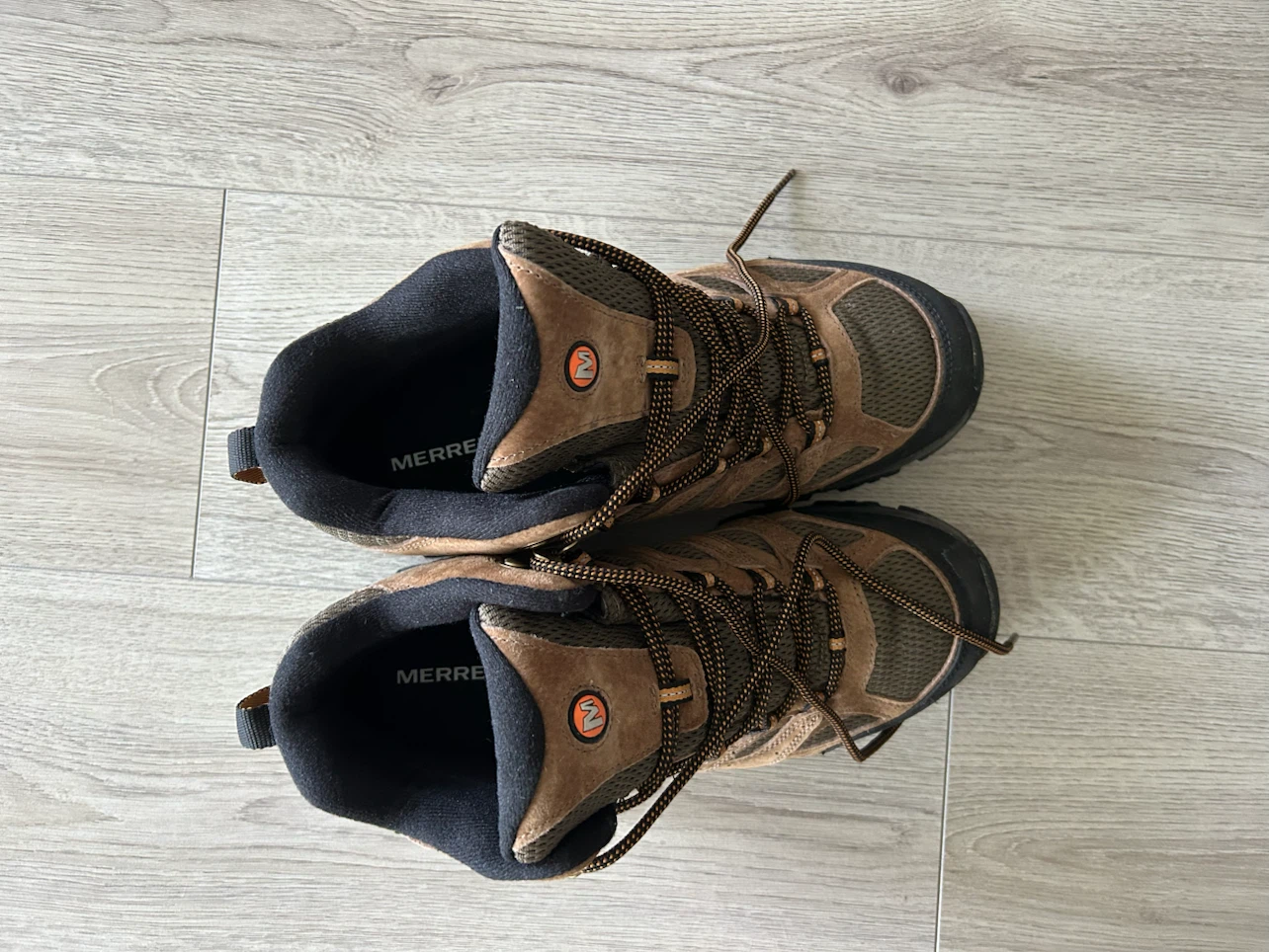 Merrell Men’s Waterproof Hiking Boots (Size 10 US) - photo 2