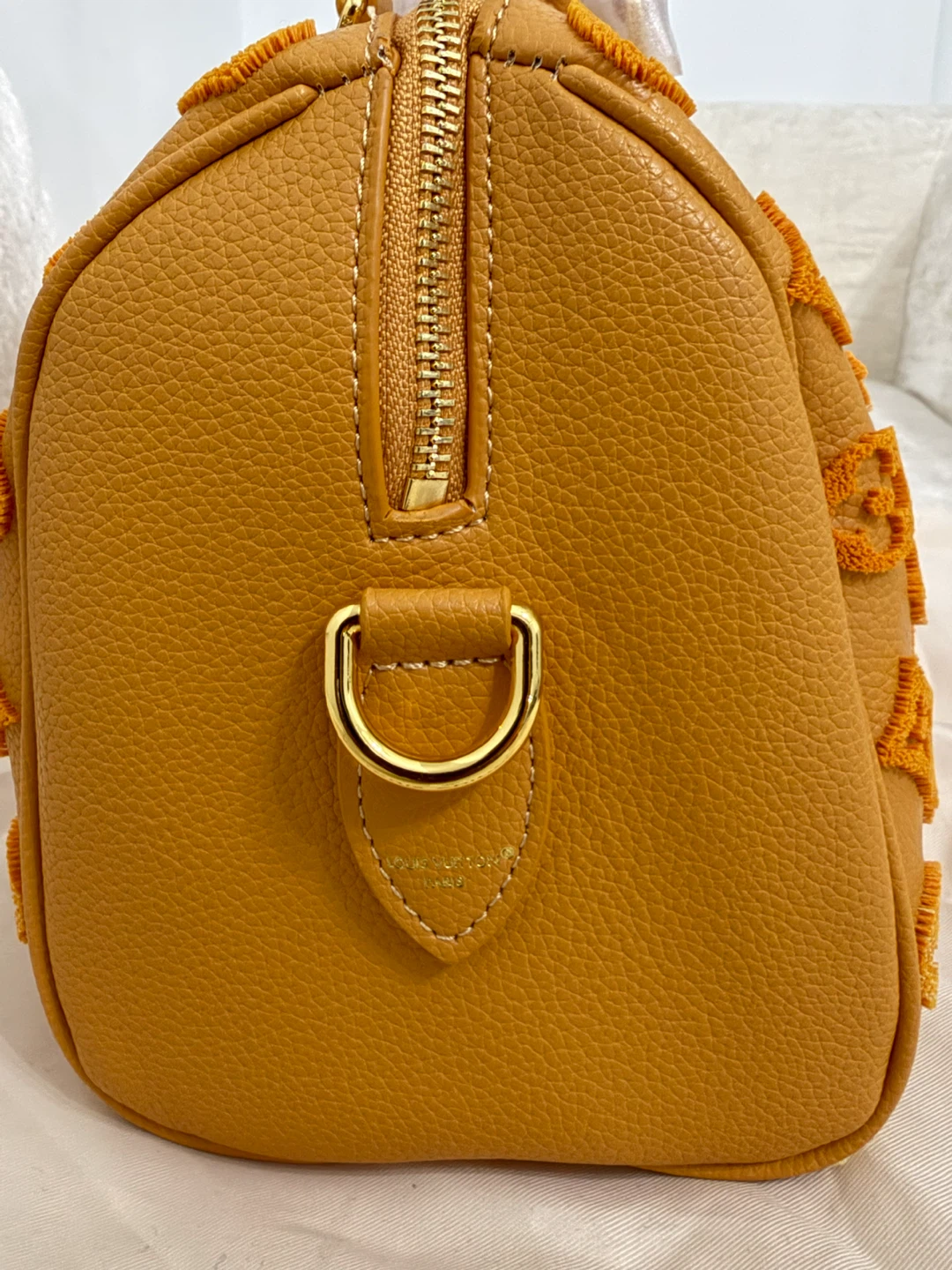 Luxury LVEmbellished Handbag - photo 5