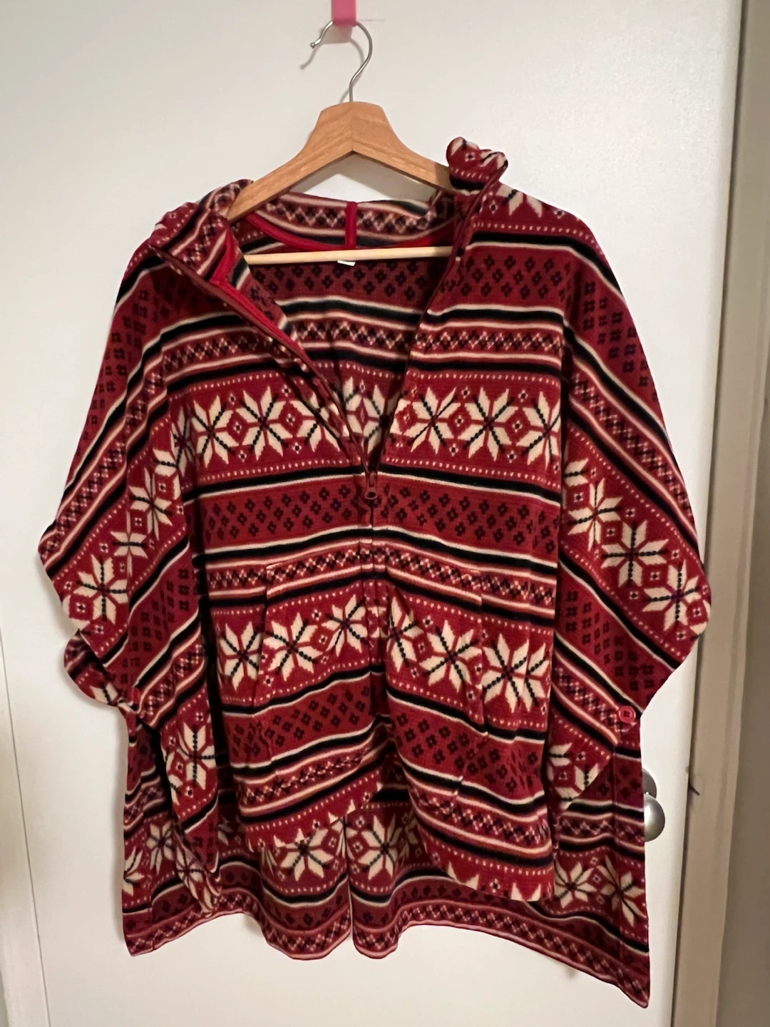 Red Snowflake Fleece Poncho
