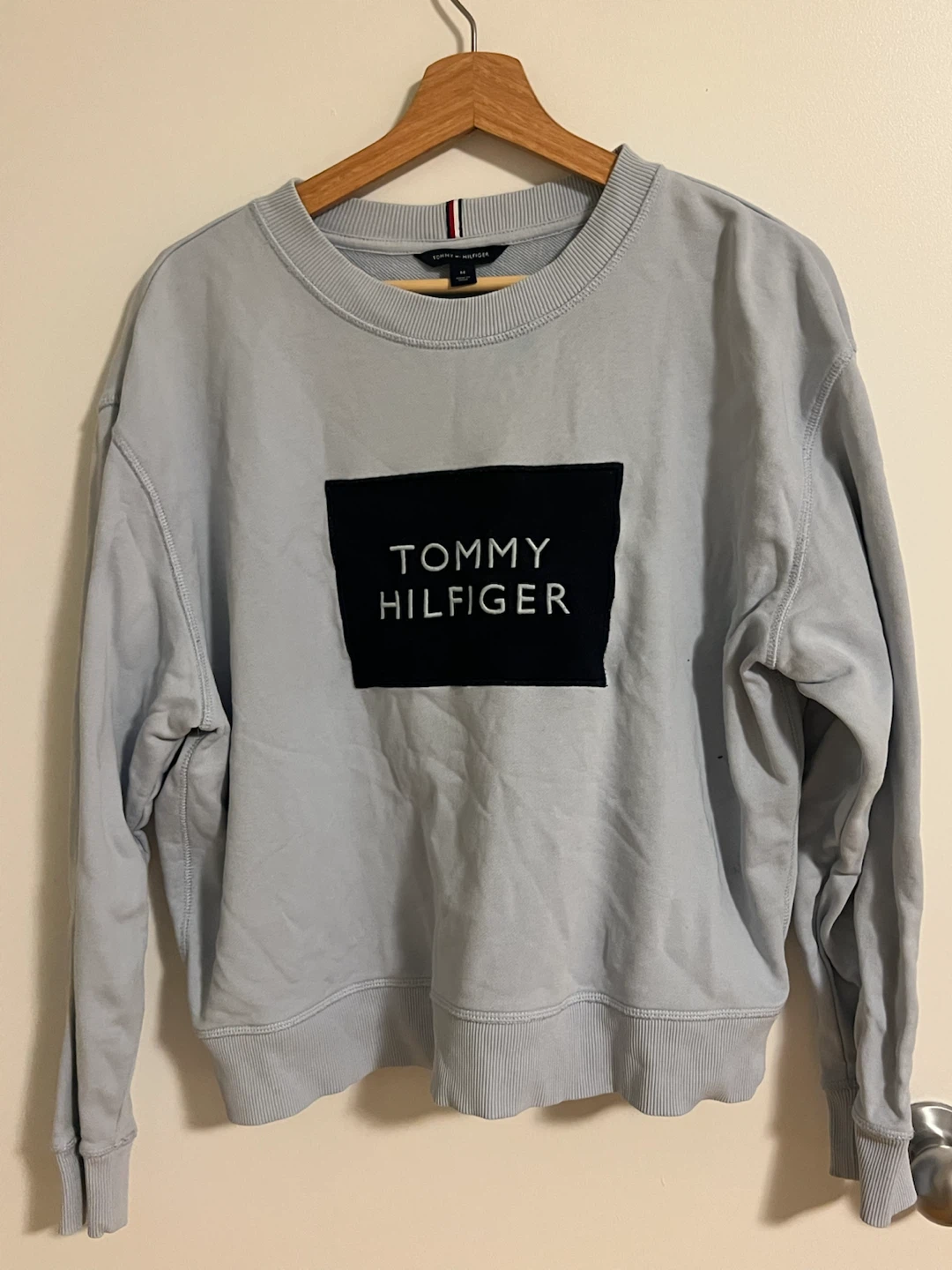 Tommy Hilfiger Light Blue Crewneck Sweatshirt - Size M