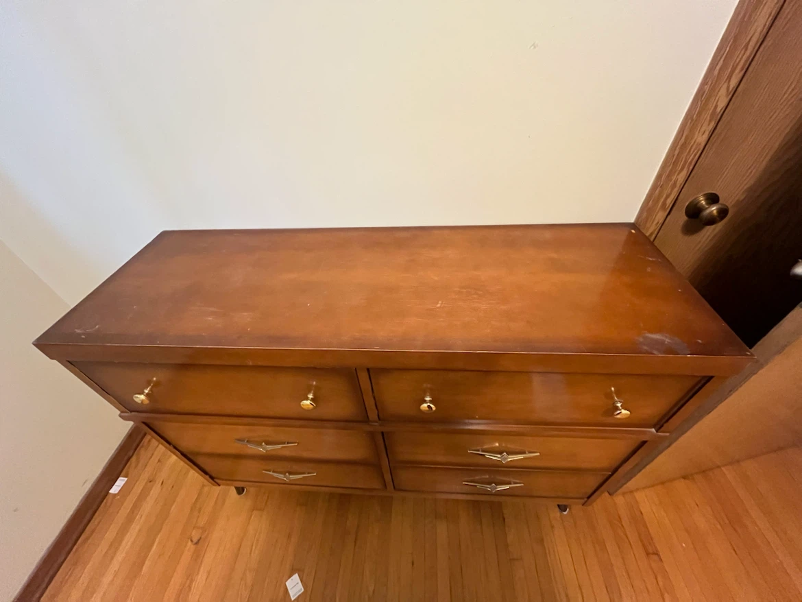 Vintage wooden dresser - photo 2