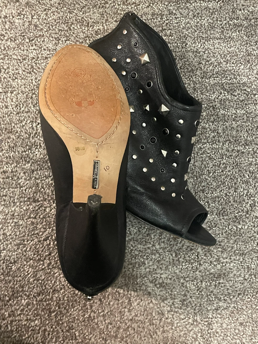 Vince Camuto Stiletto Booties, Sz 9/39 - photo 3