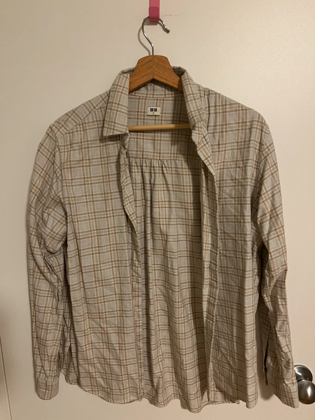 Uniqlo Plaid Button-Up Shirt