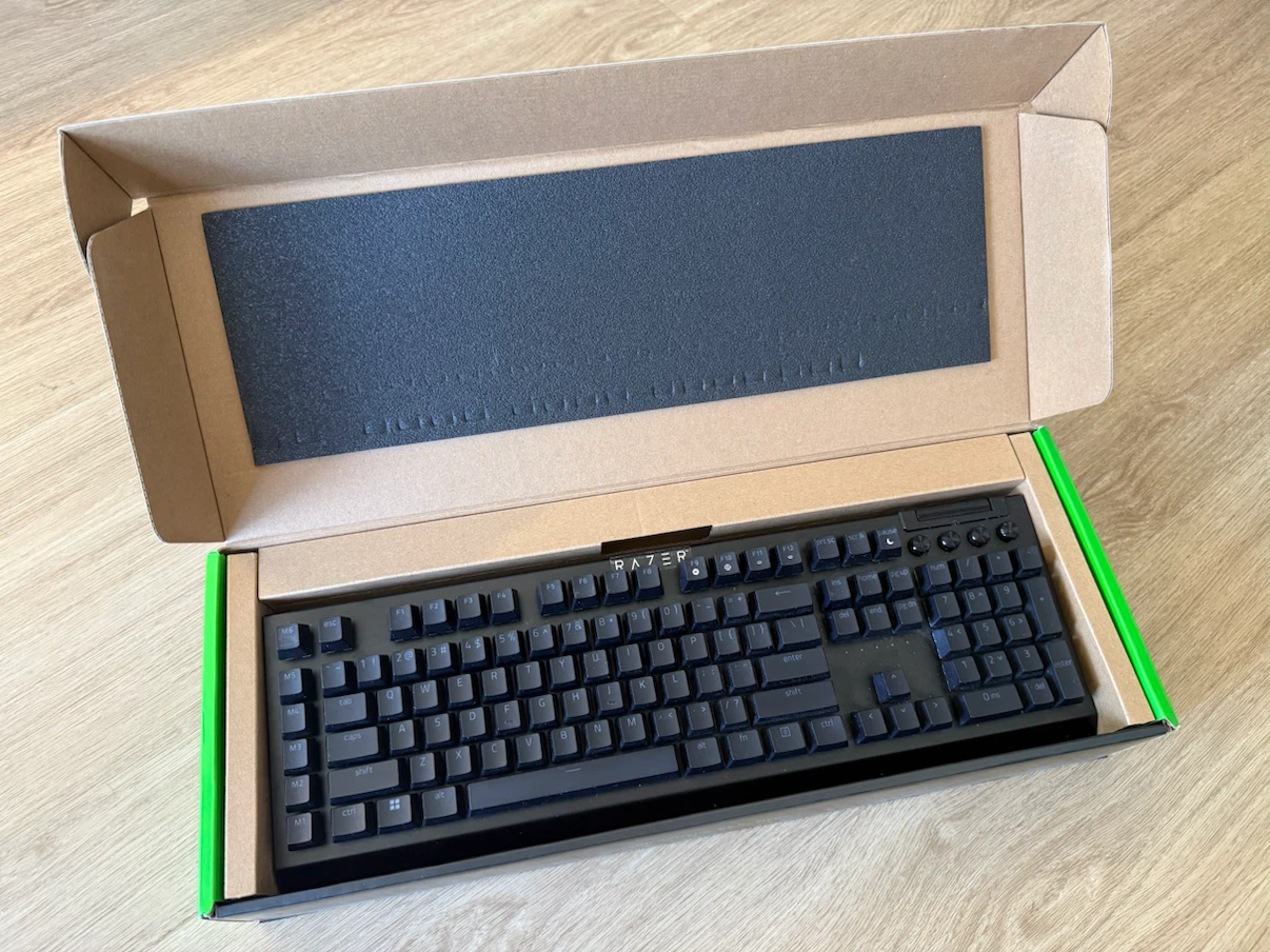 Razer BlackWidow V4 Mechanical Gaming Keyboard - photo 2