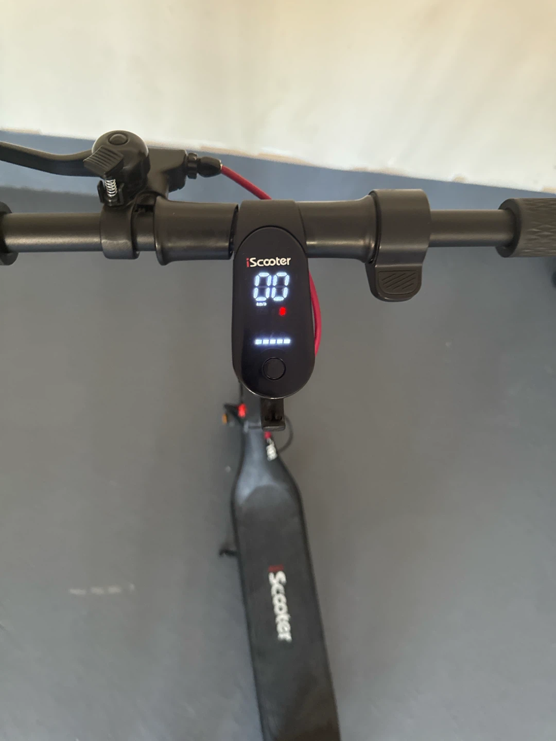iScooter Electric Scooter - photo 2