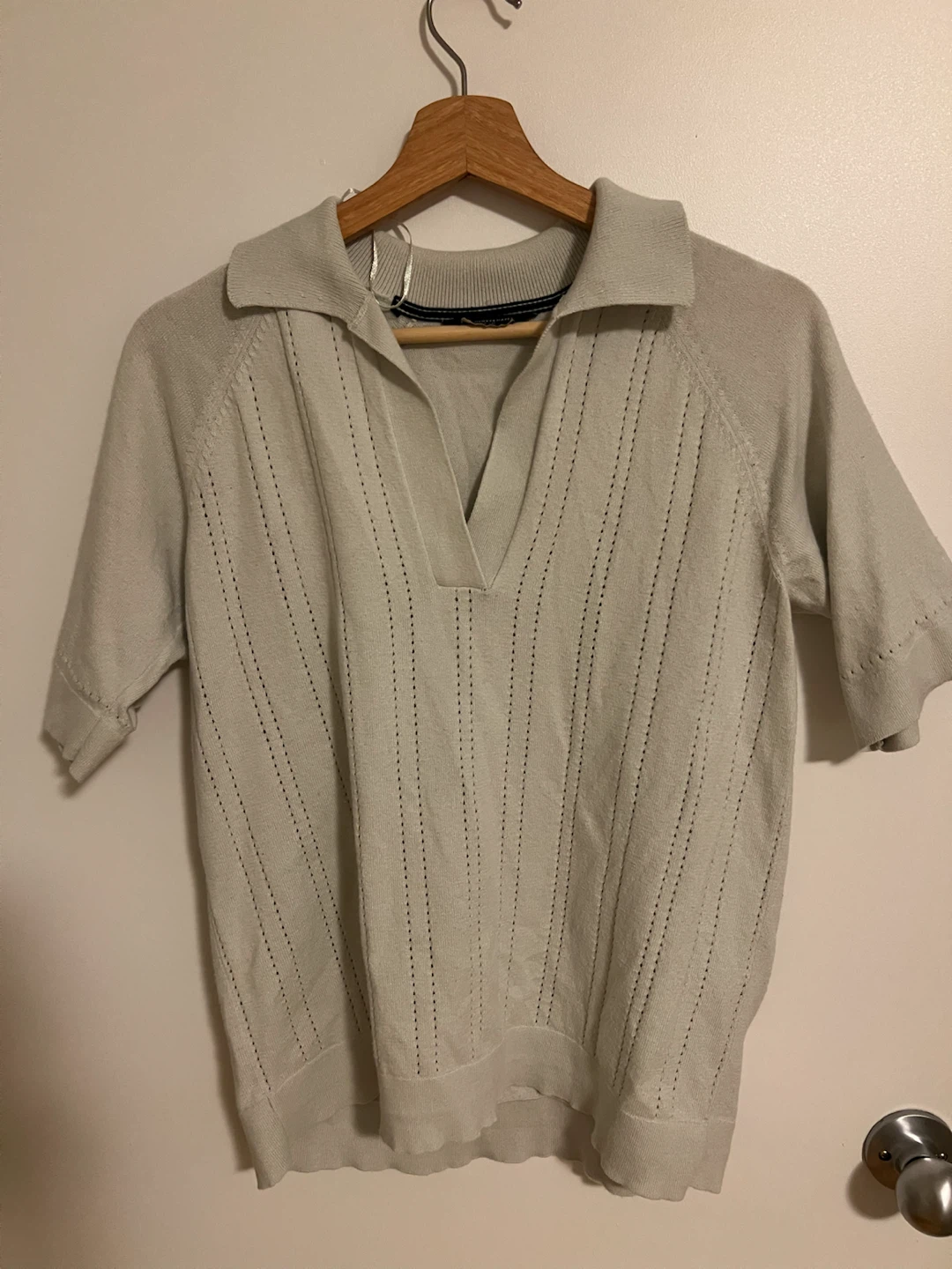 Lightweight Collared Knit Shirt