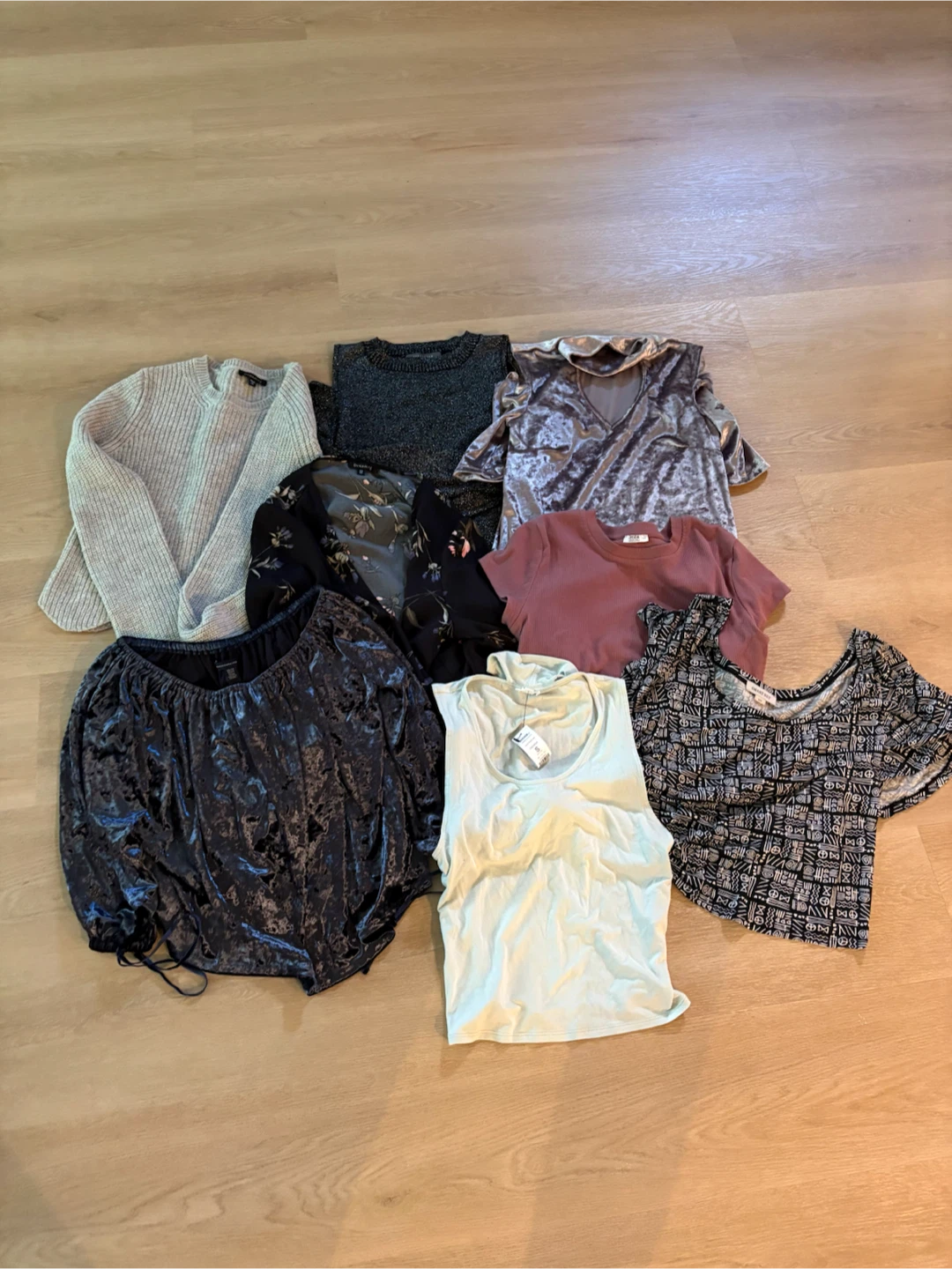 Bundle of Women's Tops