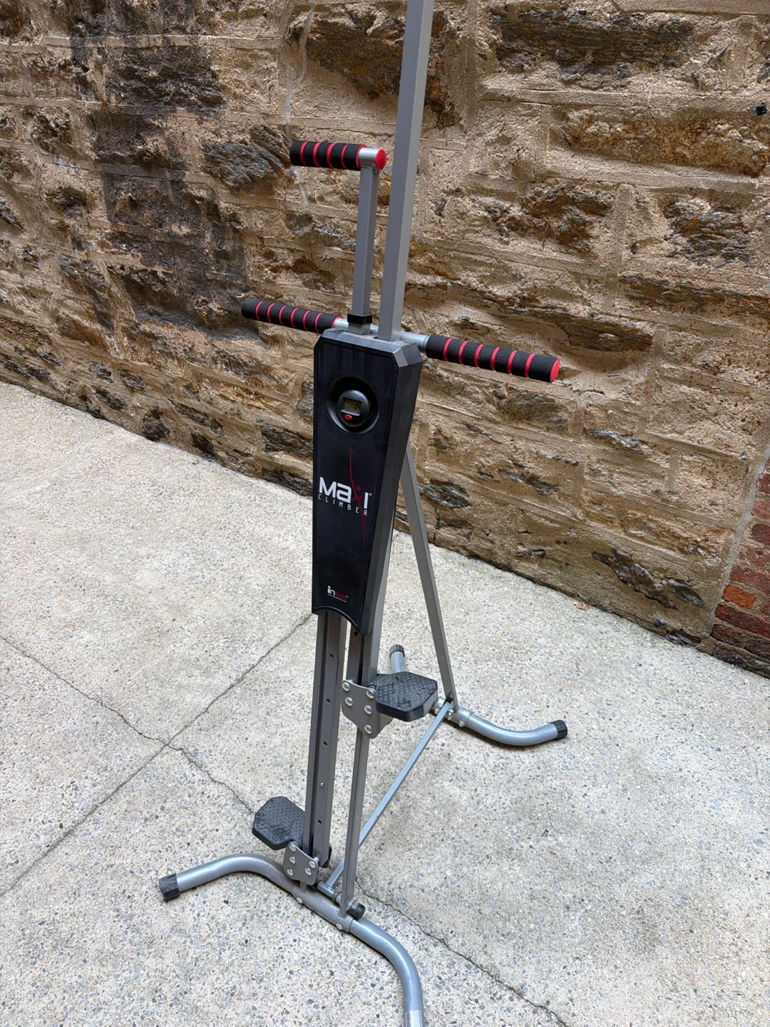 Maxi Climber Vertical Climber with Counter