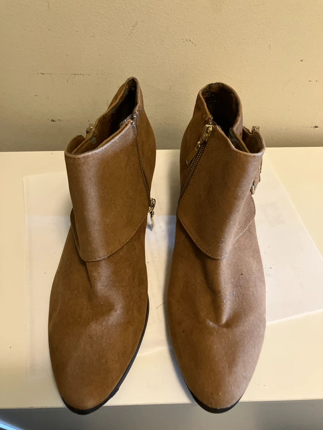 Brown Suede Ankle Boots-size 7-8