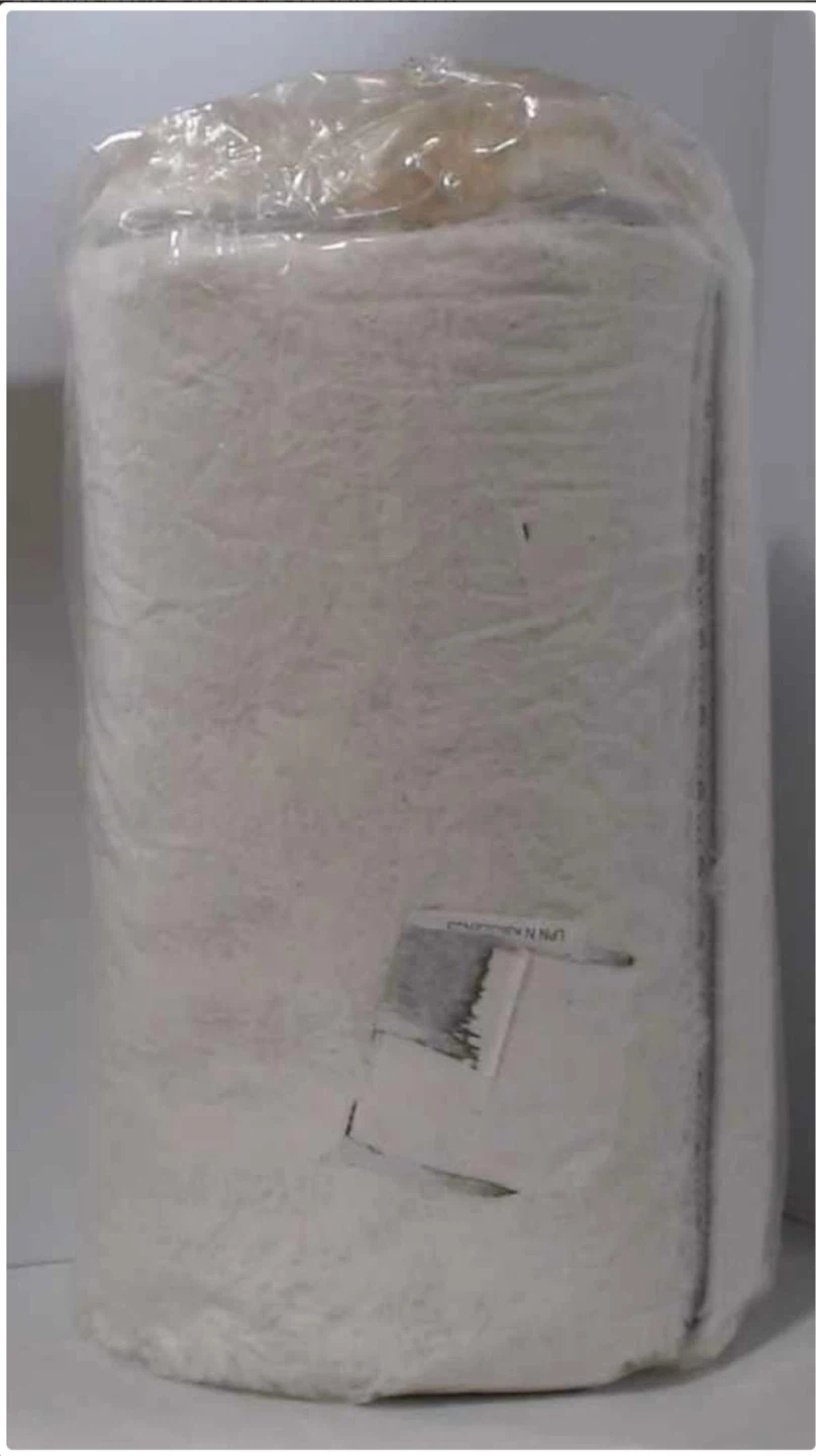 White Fluffy Rug 5x7 feet - photo 2