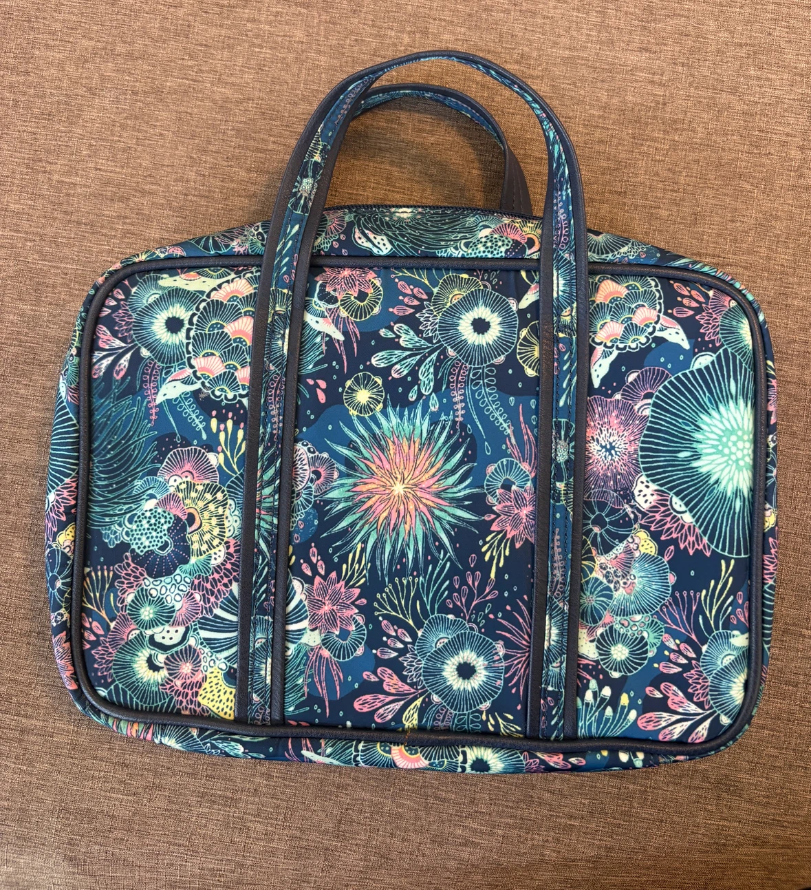Sakroots Artist Circle Critter Hanging Travel Cosmetic Case - photo 3
