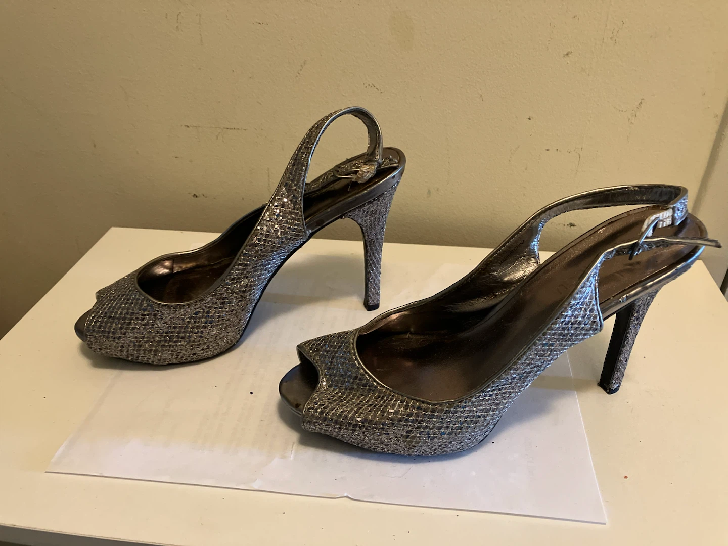 Glitter Slingback Heels Size 7M - photo 2