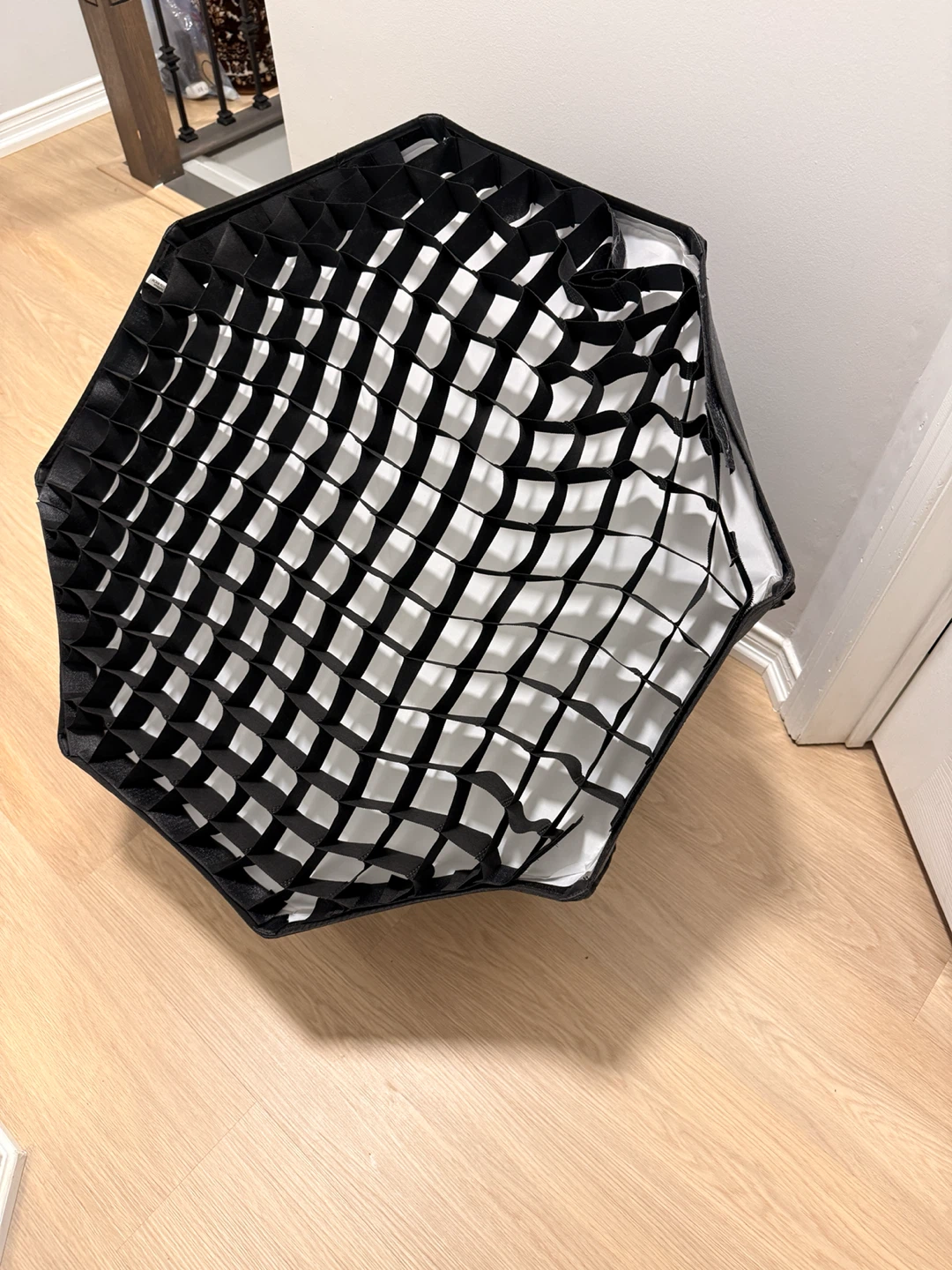 GODOX 95cm Octa Softbox w/ Honeycomb Grid (Bowens Mount) - photo 3