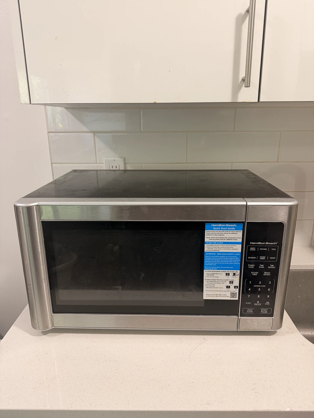 Hamilton Beach Microwave - photo 2
